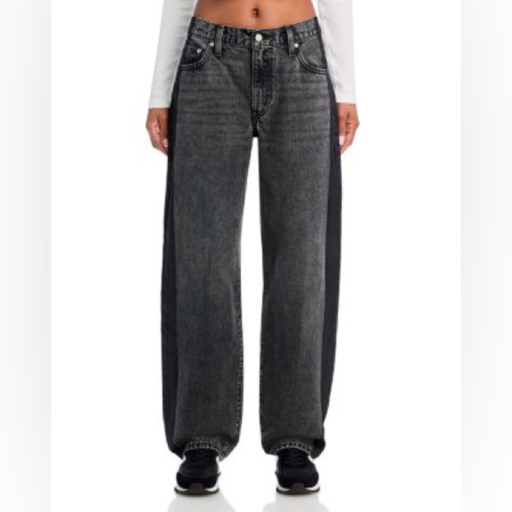 Levi's Women's Two-Tone Straight Leg Jeans in Washed Black and Dark Charcoal